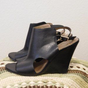 BeBe Black leather Wedge Sandal sling back bootie style